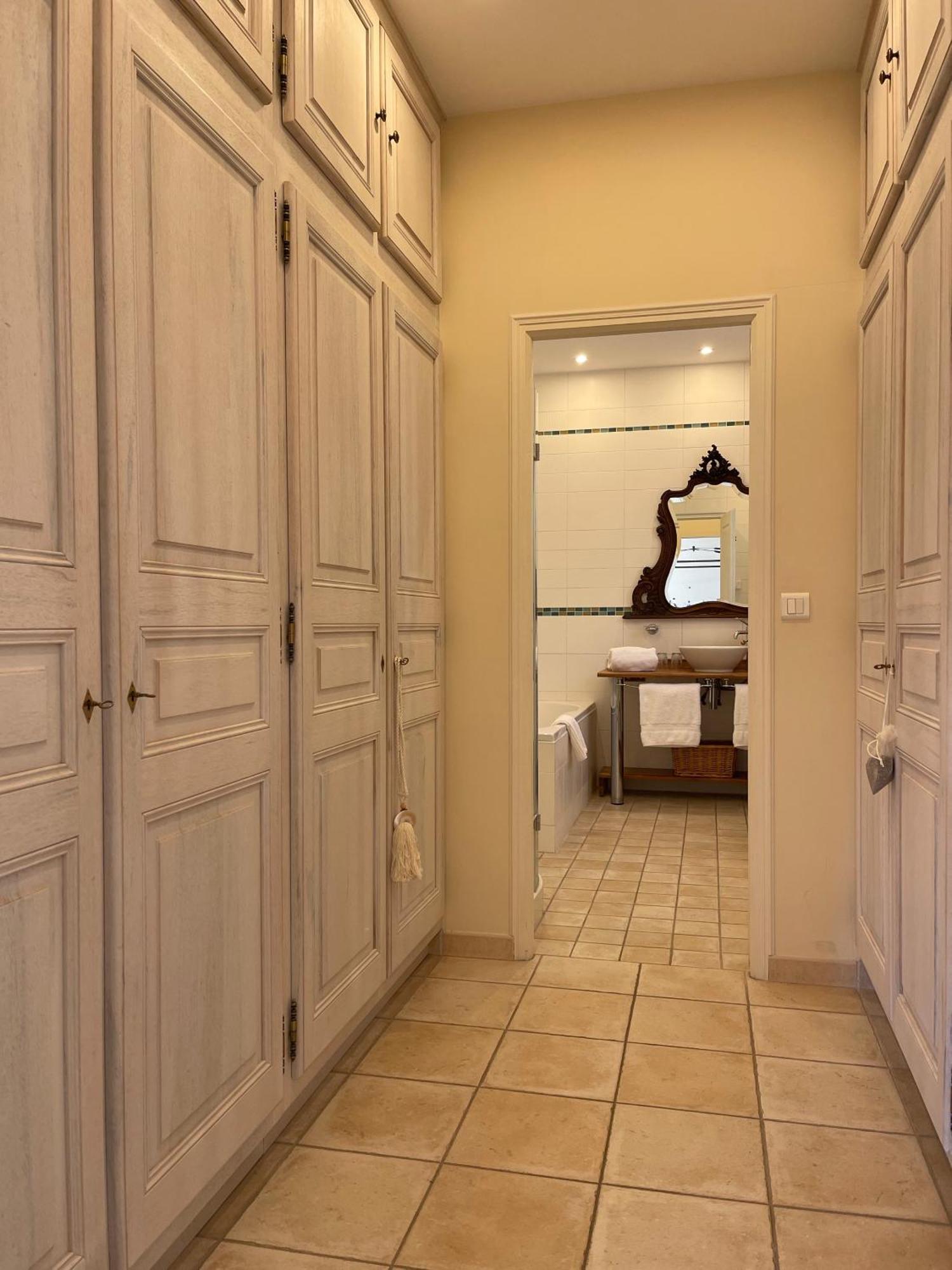 La Villa Baronnette Cabrieres-d'Avignon Bagian luar foto